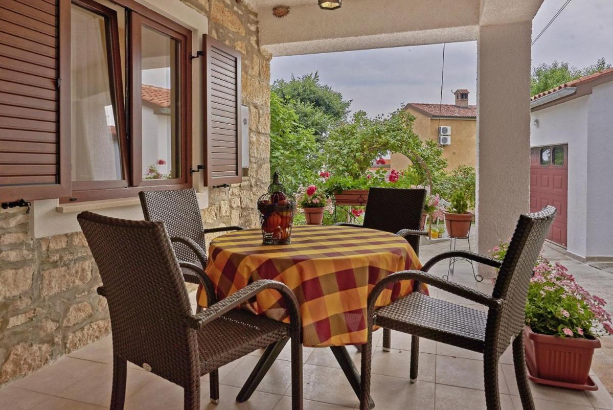 Munat in Ližnjan * Istrien Buitenkant foto